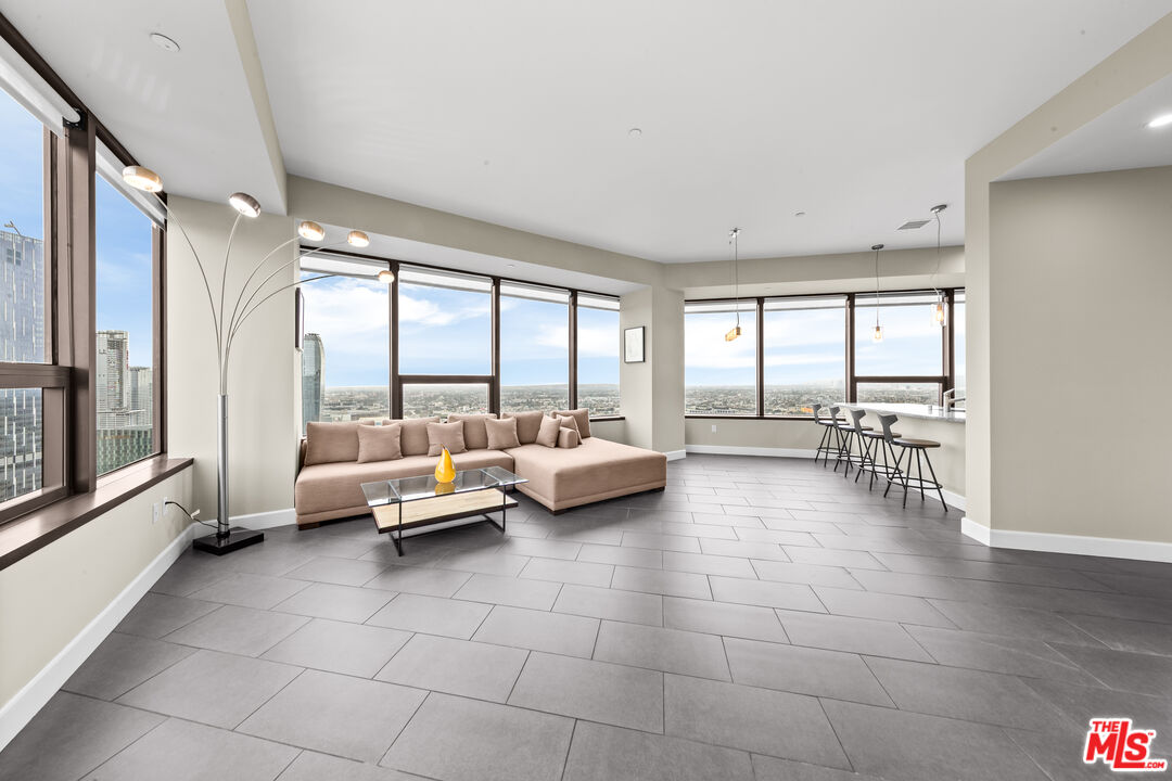 Featured Property Photo